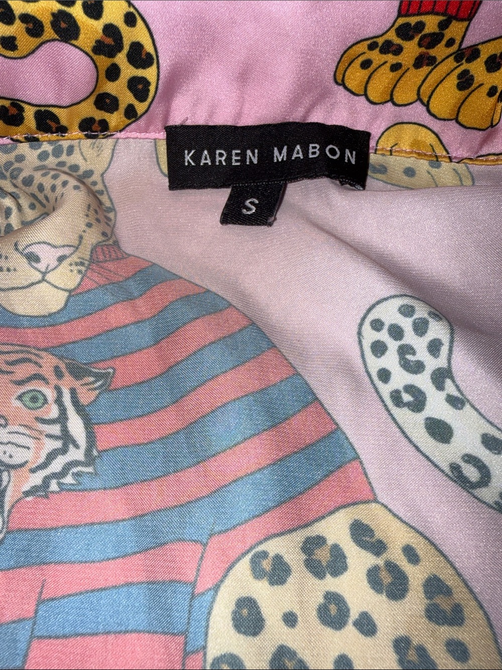 Silky Pink Leopard Print Pajama Set - Picture 6 of 9